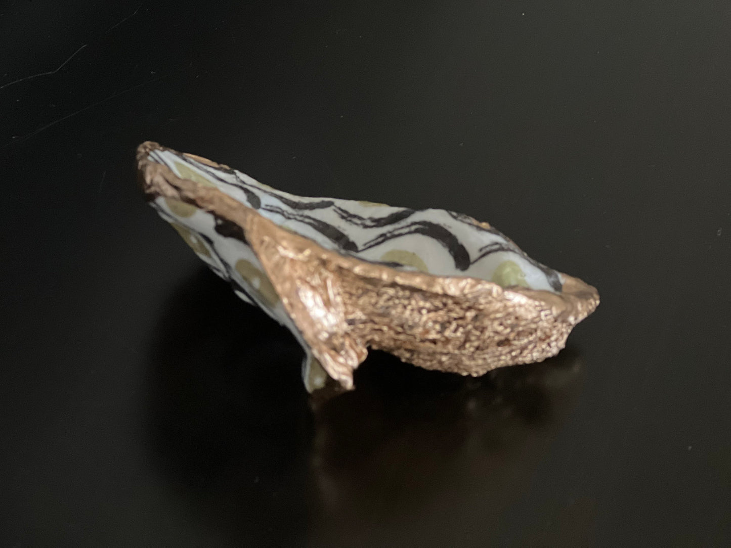 Decoupaged double-sided Oyster trinket