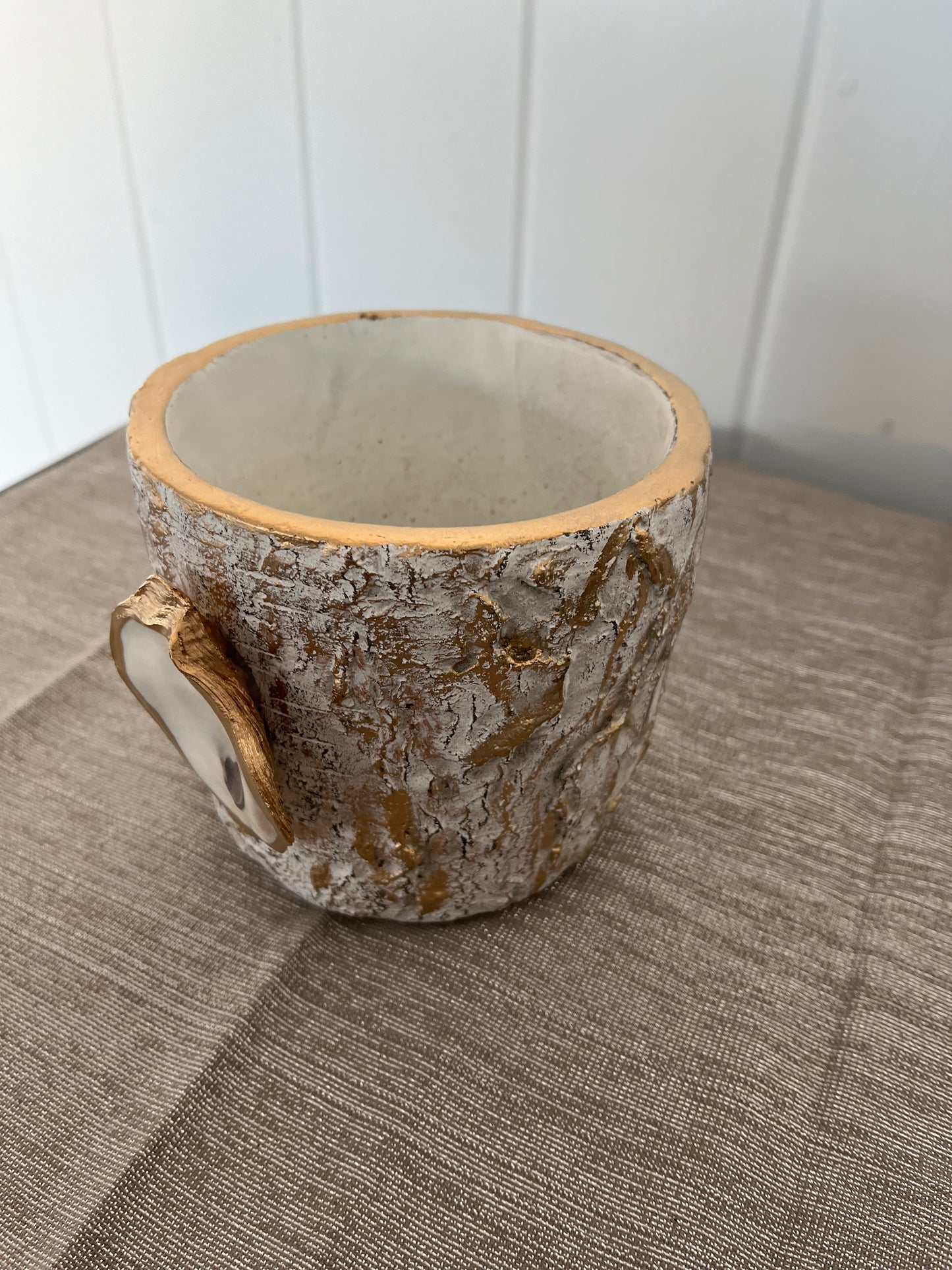 Faux birch oyster planter